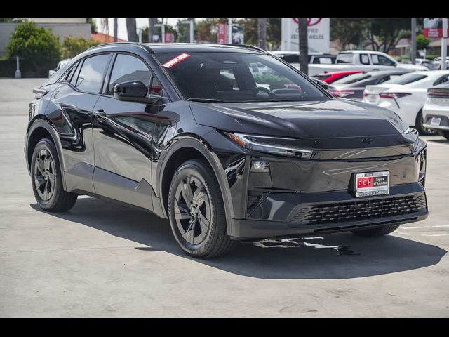2026 Toyota C-HR SE