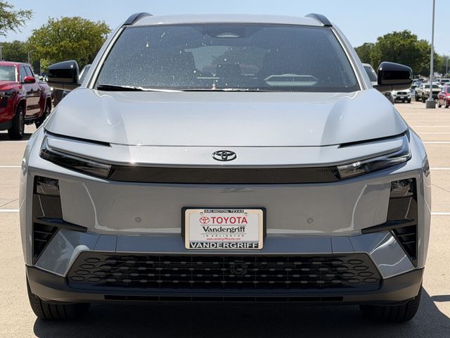 2026 Toyota C-HR SE