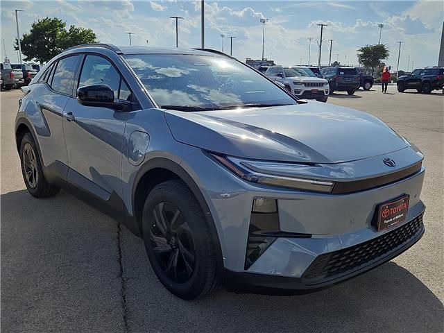 2026 Toyota C-HR SE
