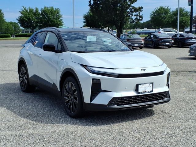 2026 Toyota C-HR XSE