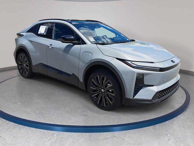 2026 Toyota C-HR XSE