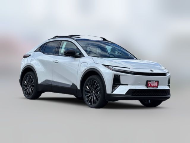 2026 Toyota C-HR XSE