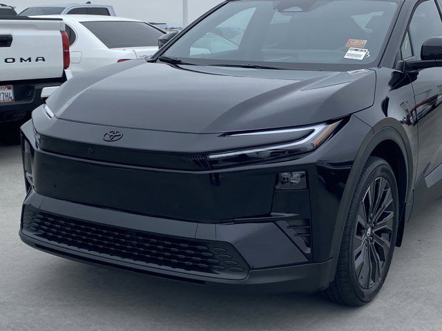 2026 Toyota C-HR XSE