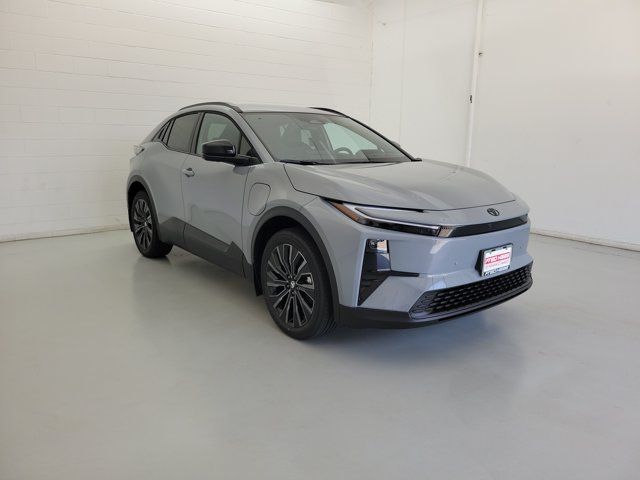 2026 Toyota C-HR XSE