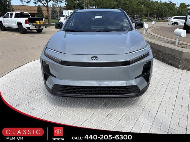 2026 Toyota C-HR XSE