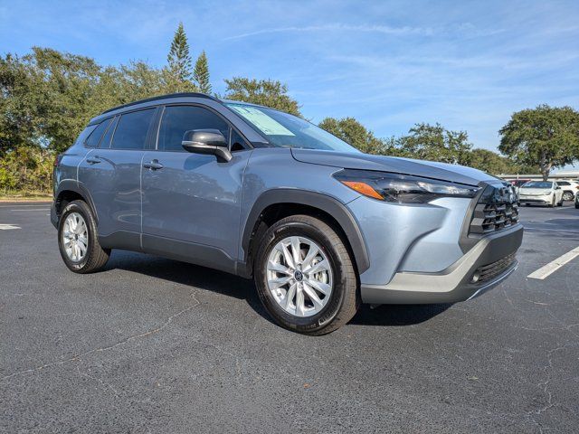 2026 Toyota Corolla Cross LE