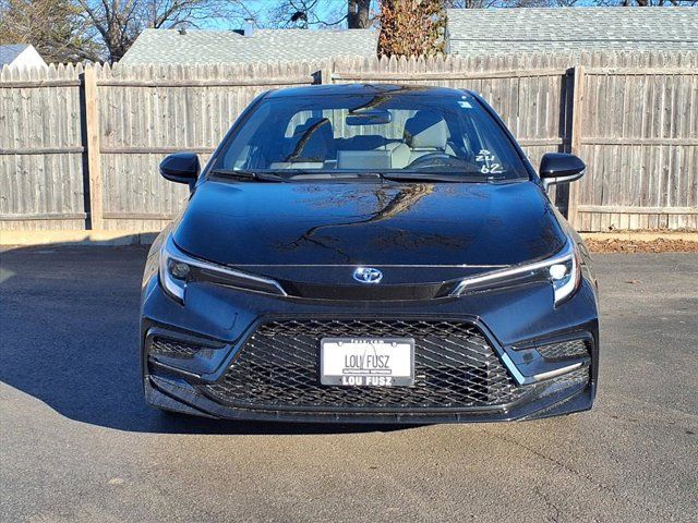 2026 Toyota Corolla Hybrid SE