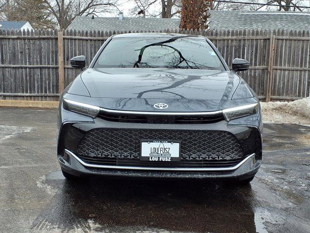 2026 Toyota Crown Platinum