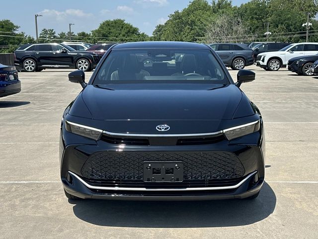 2026 Toyota Crown Platinum