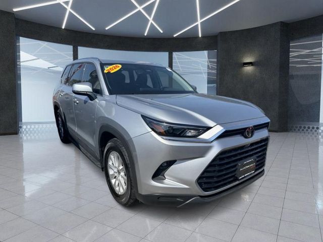 2026 Toyota Grand Highlander LE