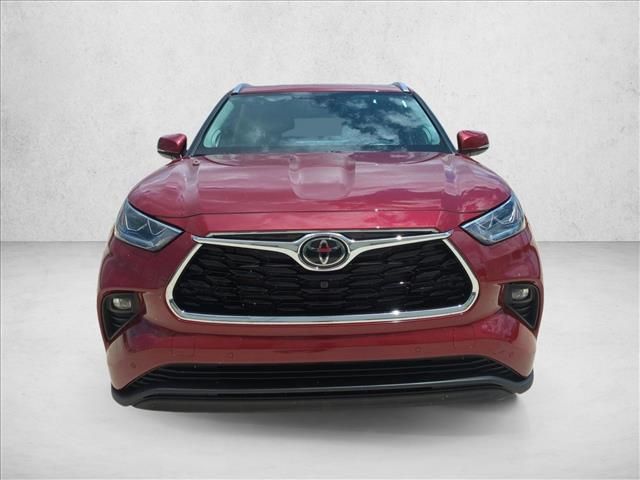 2026 Toyota Highlander Hybrid Limited