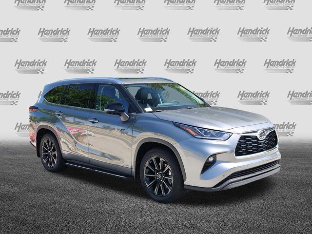 2026 Toyota Highlander Hybrid Limited