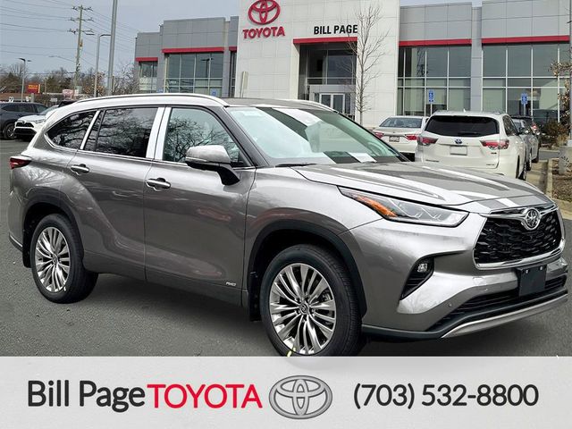 2026 Toyota Highlander Hybrid Platinum