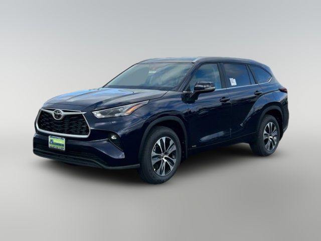 2026 Toyota Highlander Hybrid XLE