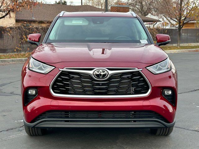 2026 Toyota Highlander Limited