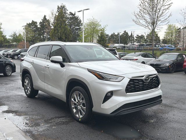 2026 Toyota Highlander Limited