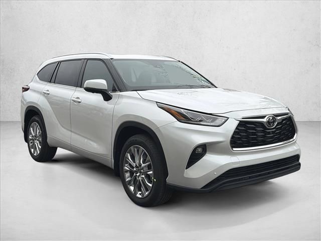 2026 Toyota Highlander Limited