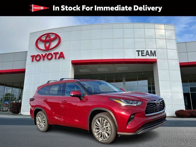 2026 Toyota Highlander Platinum