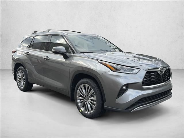 2026 Toyota Highlander Platinum