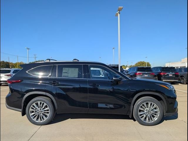 2026 Toyota Highlander Platinum