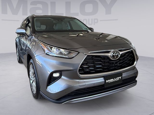 2026 Toyota Highlander Platinum