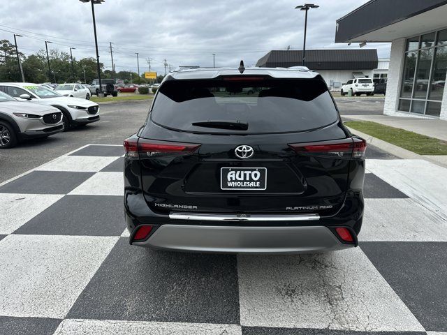 2026 Toyota Highlander Platinum