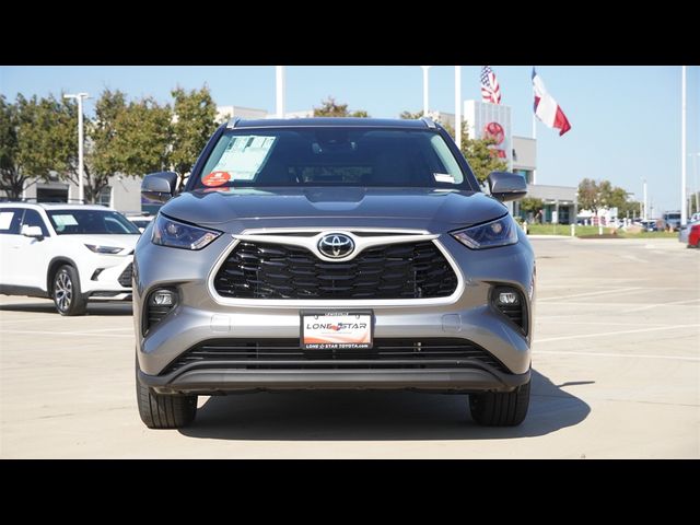 2026 Toyota Highlander XLE