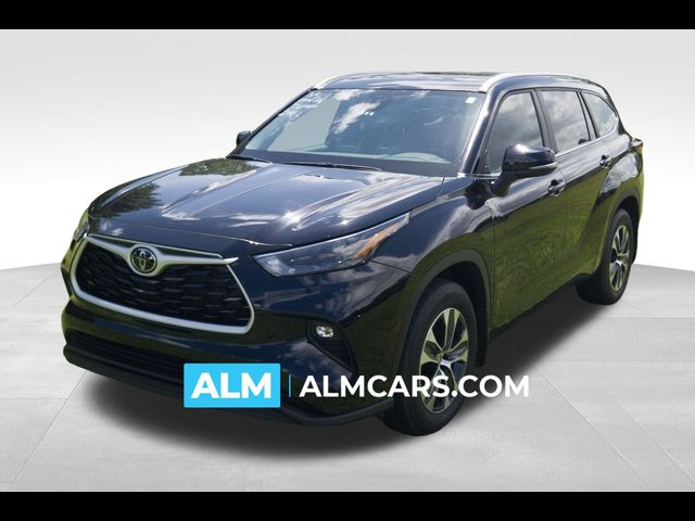 2026 Toyota Highlander XLE
