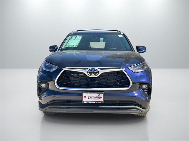 2026 Toyota Highlander XLE