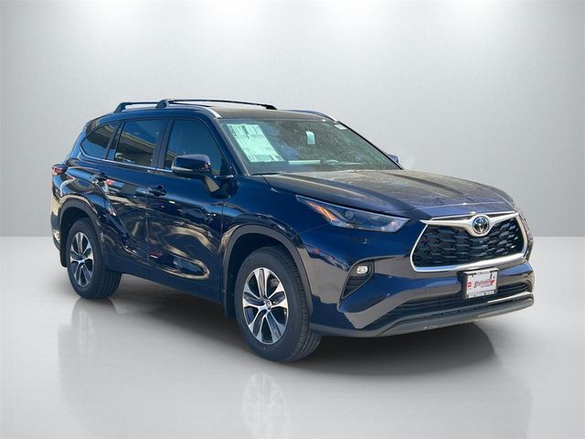 2026 Toyota Highlander XLE