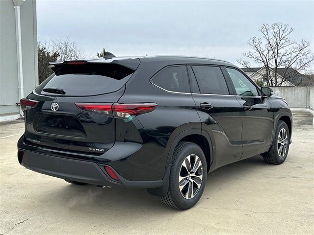 2026 Toyota Highlander XLE