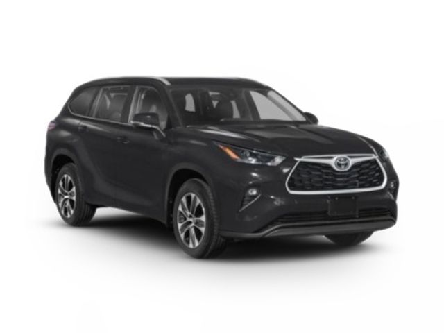 2026 Toyota Highlander XLE