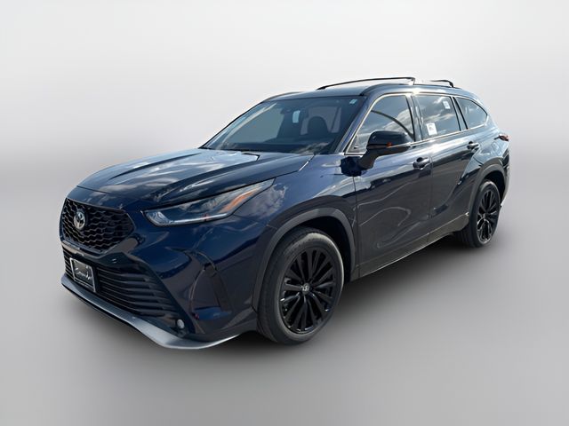 2026 Toyota Highlander XSE