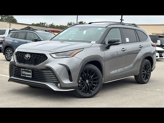 2026 Toyota Highlander XSE