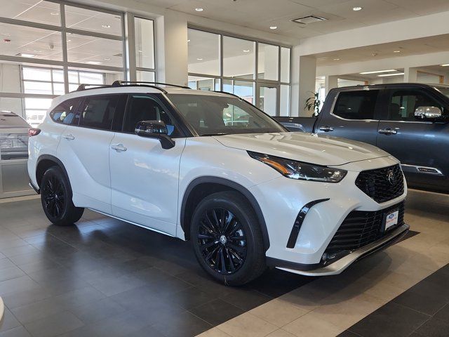 2026 Toyota Highlander XSE