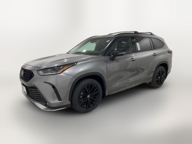 2026 Toyota Highlander XSE