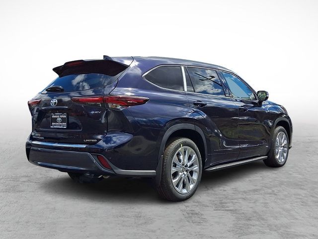 2026 Toyota Highlander Hybrid Limited