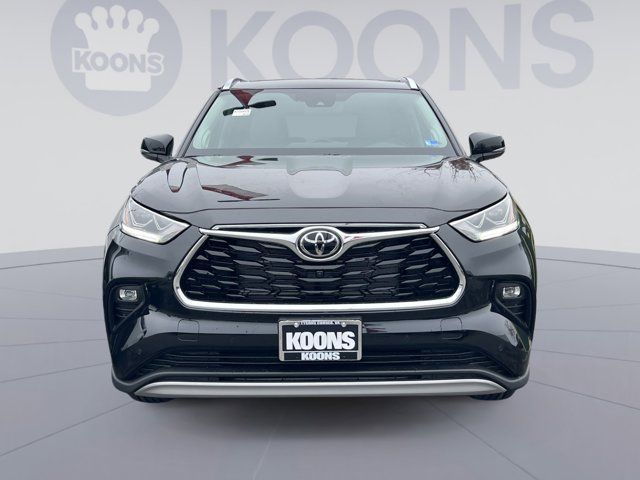 2026 Toyota Highlander Hybrid Platinum