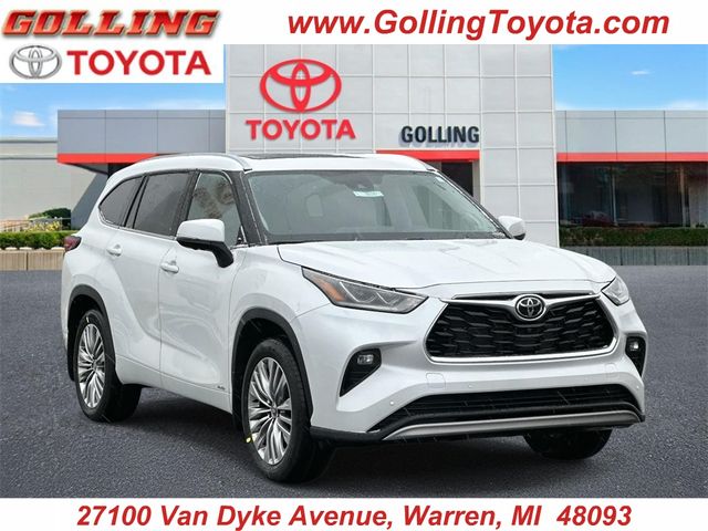 2026 Toyota Highlander Hybrid Platinum