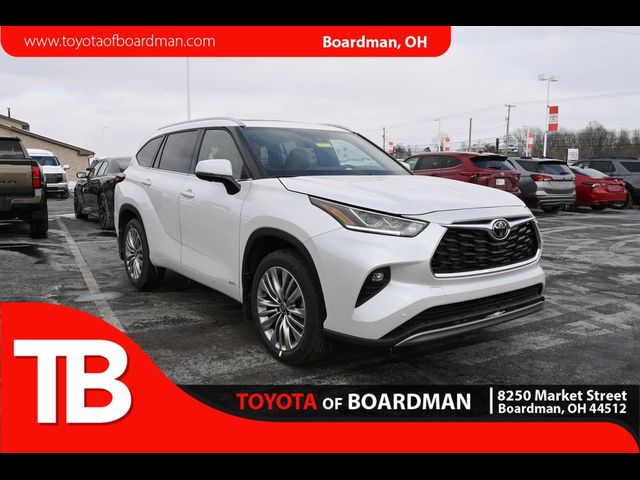 2026 Toyota Highlander Hybrid Platinum