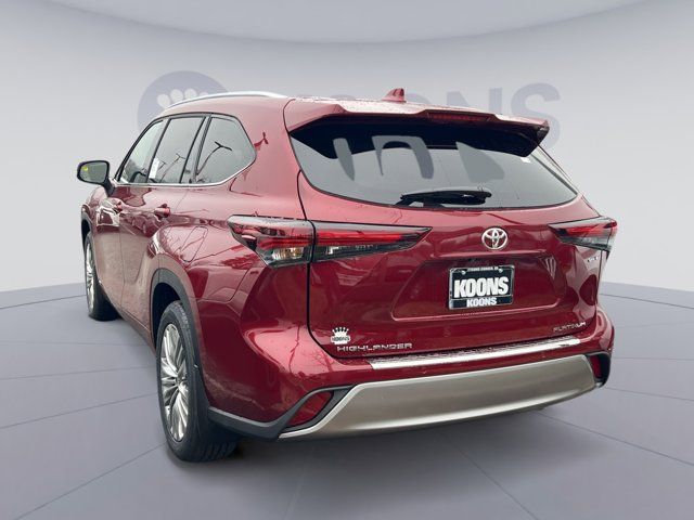 2026 Toyota Highlander Hybrid Platinum