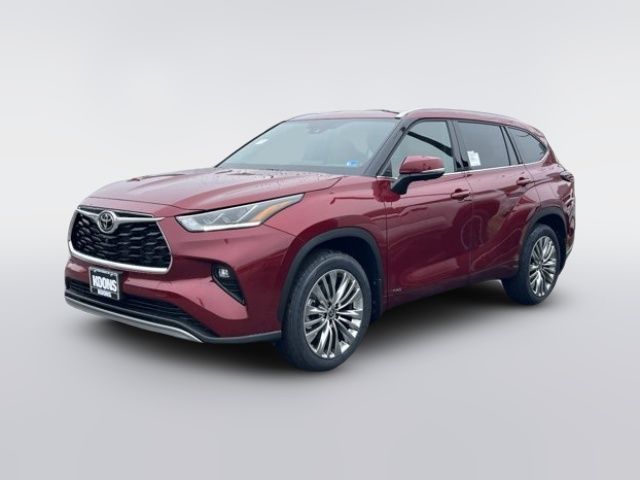2026 Toyota Highlander Hybrid Platinum
