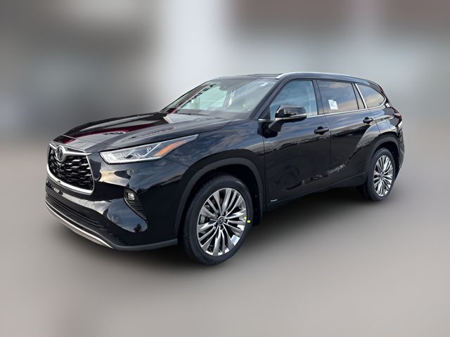 2026 Toyota Highlander Hybrid Platinum