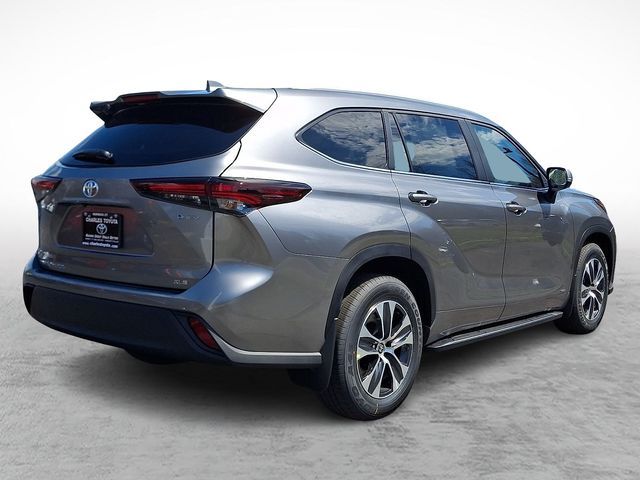 2026 Toyota Highlander Hybrid XLE