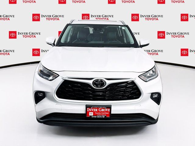 2026 Toyota Highlander Hybrid XLE