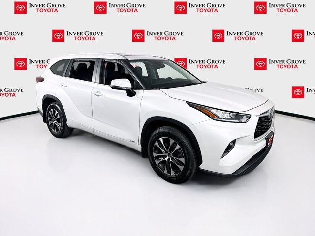2026 Toyota Highlander Hybrid XLE