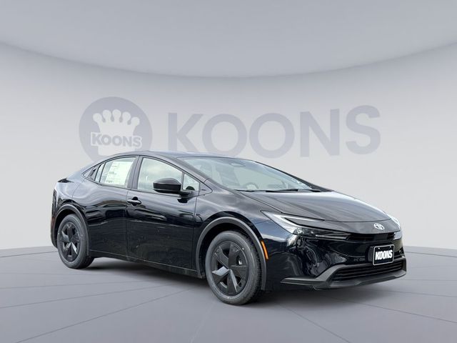 2026 Toyota Prius LE