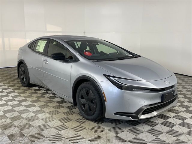 2026 Toyota Prius Plug-In Hybrid 