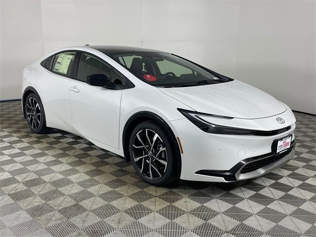 2026 Toyota Prius Plug-In Hybrid 