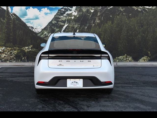 2026 Toyota Prius Plug-In Hybrid SE